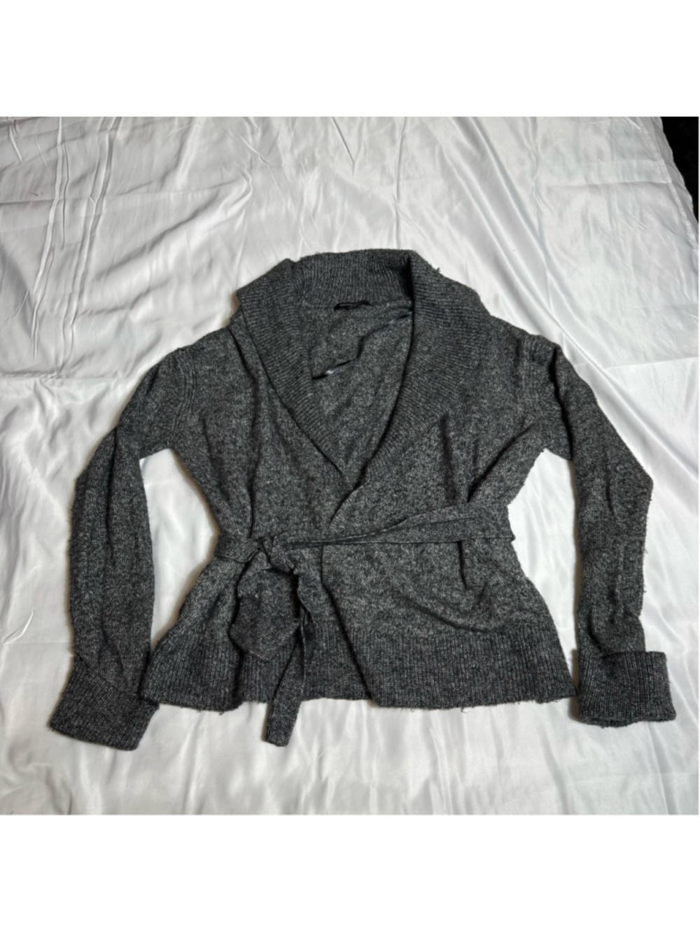 Women's Banana Republic Grey & White Belted Cardigan Sweater Size M